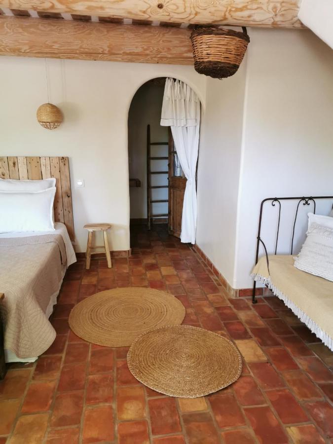 Les Anes De Petit Jean Hotel Pierrefeu-du-Var Exterior foto