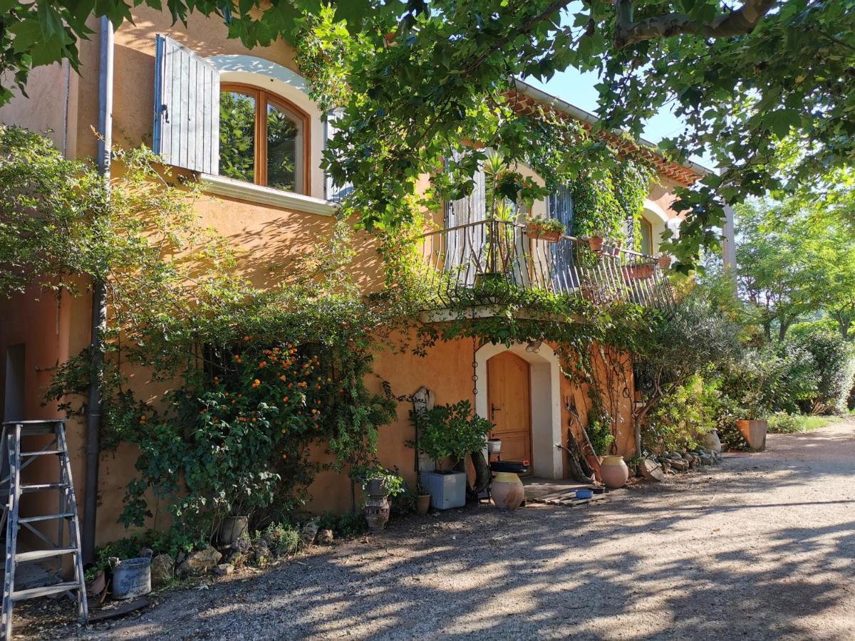 Les Anes De Petit Jean Hotel Pierrefeu-du-Var Exterior foto